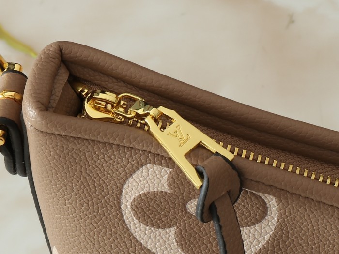 LV CarryAll Handbag M24141 LM061 29cm