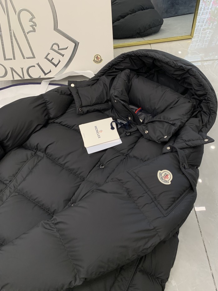 Moncler Down Jacket 005 FYZ084