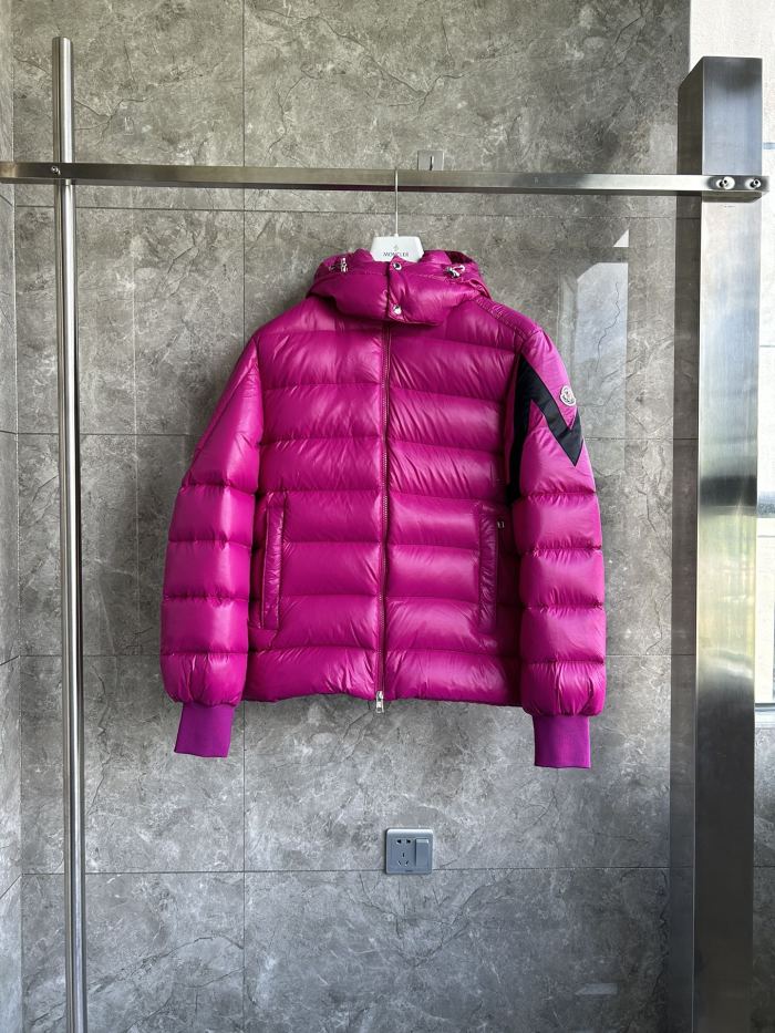Moncler Down Jacket M2305 FYZ006