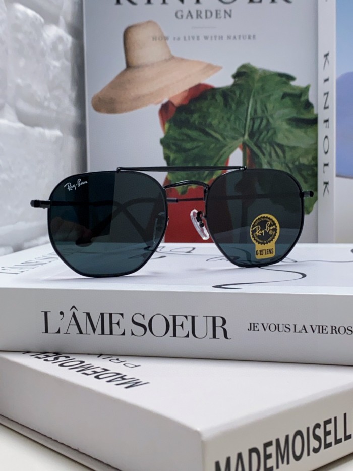 Ray-Ban Sunglasses RB3648