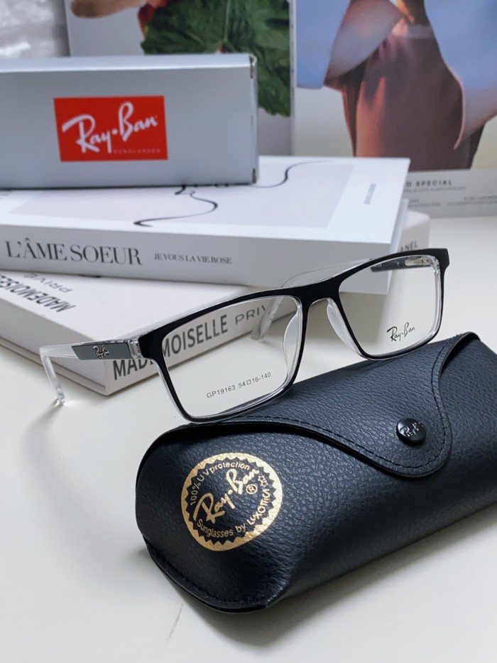 Ray-Ban Sunglasses RB19113