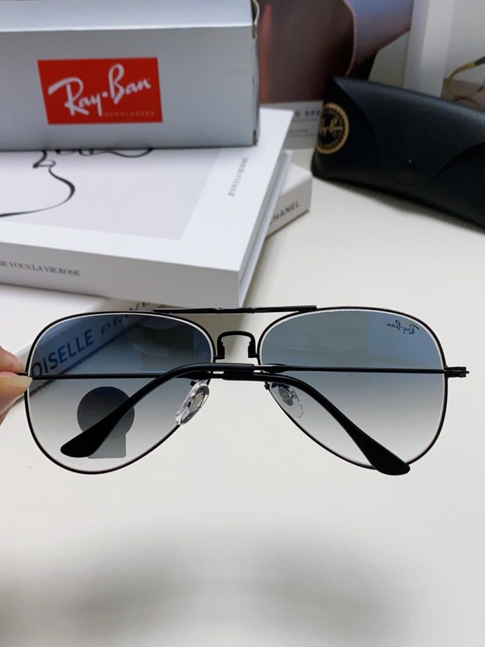Ray-Ban Sunglasses RB3479