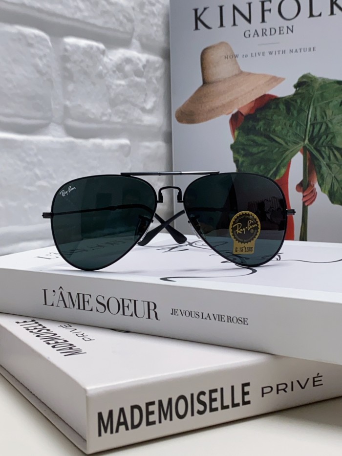Ray-Ban Sunglasses RB3479