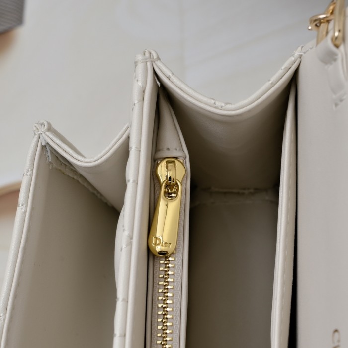 Lady Dior Clutch 0937 XB061 19.5cm