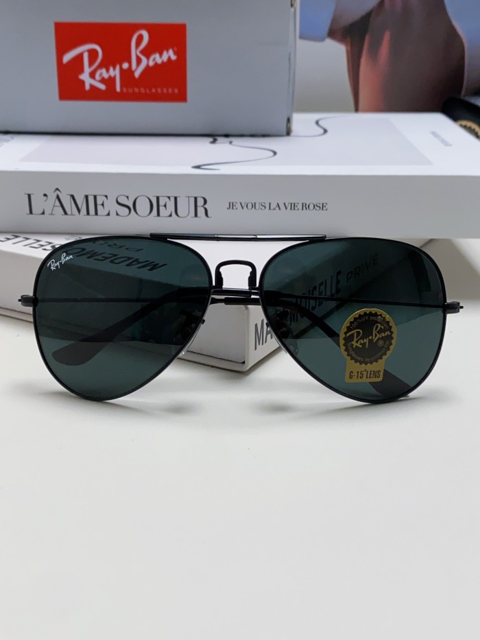 Ray-Ban Sunglasses RB3479