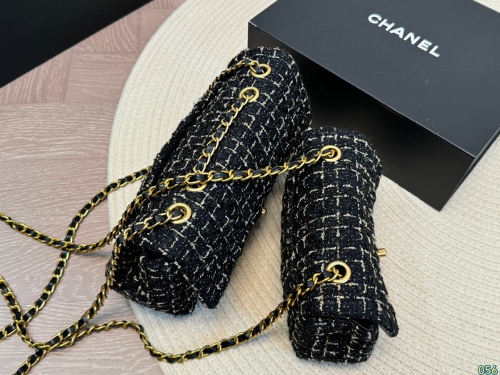 Chanel Classic flap 021 DB061 20-25cm