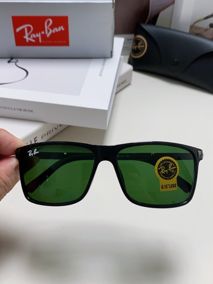 Ray-Ban Sunglasses RB4347