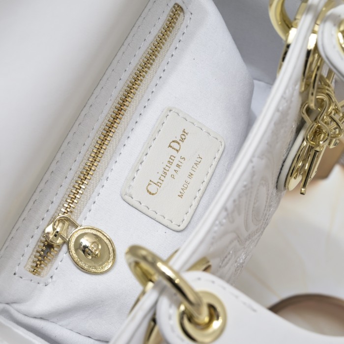 Mini Lady Dior Bag 0538 XB081 17cm