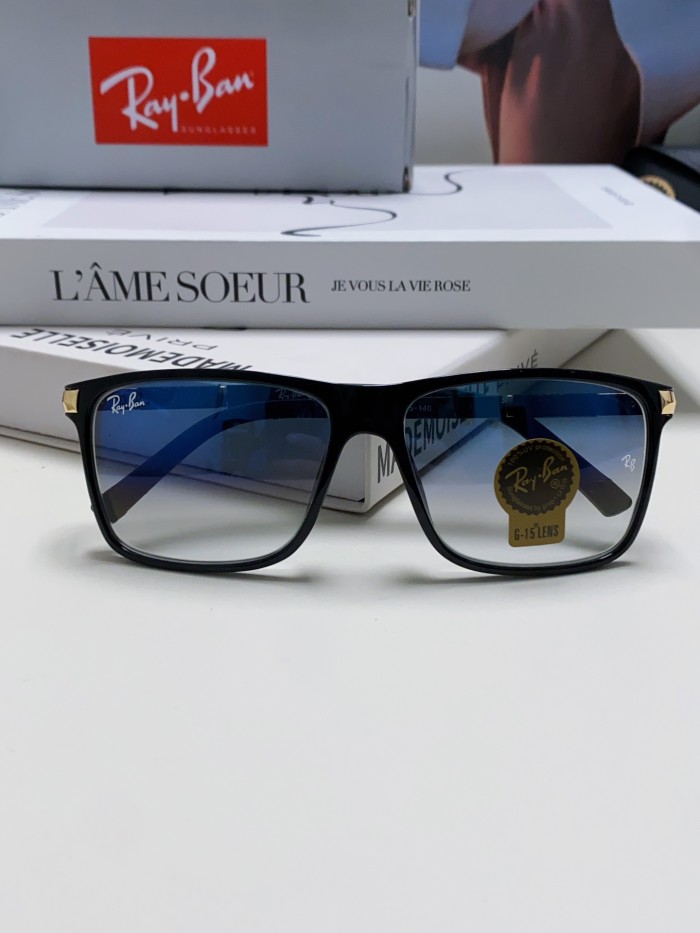 Ray-Ban Sunglasses RB4347