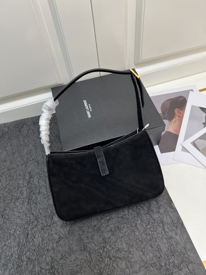 YSL LE 5 À 7 HOBO BAG Z12021 LM051 25cm