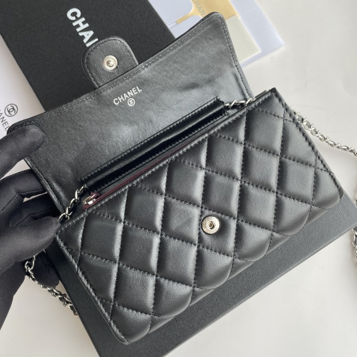 Chanel Chain Bag A50076 LM59 18cm