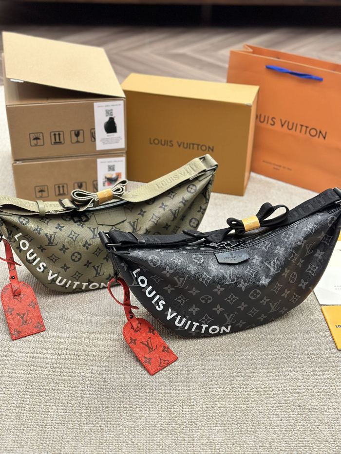 LV Discovery Waist bag 035 DB551 40cm
