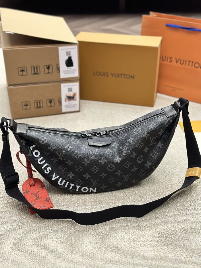 LV Discovery Waist bag 035 DB551 40cm