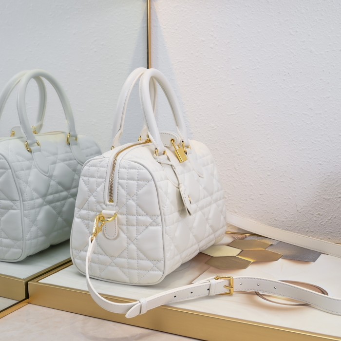 Dior Groove 25 Bag M928 XB081 25cm