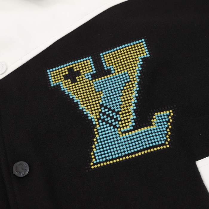 LV Jacket 009