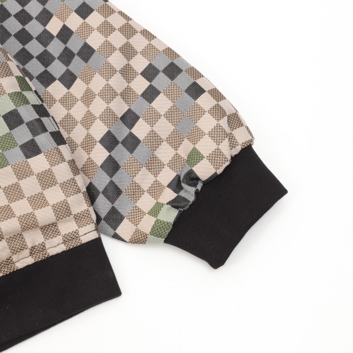 LV Jacket 011