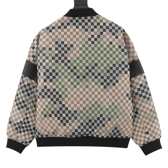LV Jacket 011