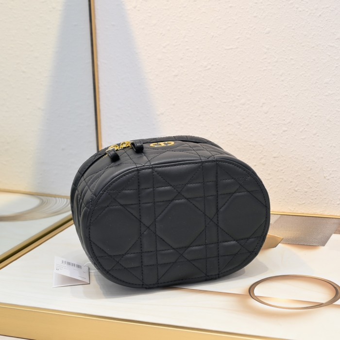 Dior 30 Montaigne Vanity Case 7099 XB091 20.5cm