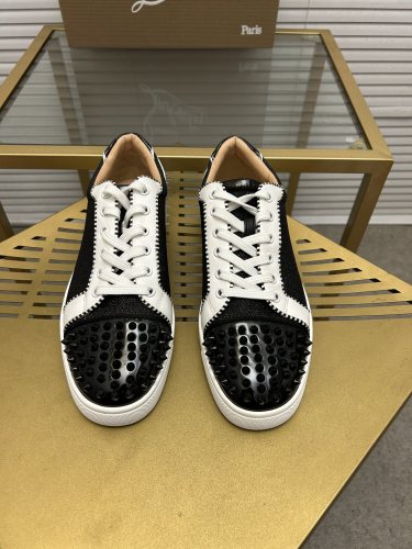 Christian Louboutin 006 Casual shoes HL003