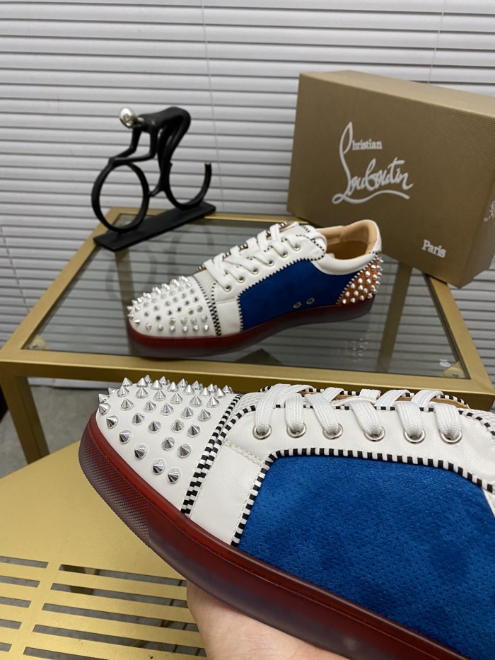 Christian Louboutin 025 Casual shoes HL003