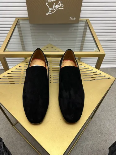 Christian Louboutin 040 Casual shoes HL003