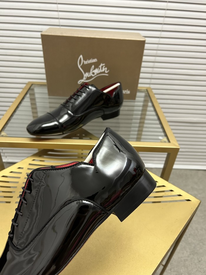 Christian Louboutin 045 Casual shoes HL003