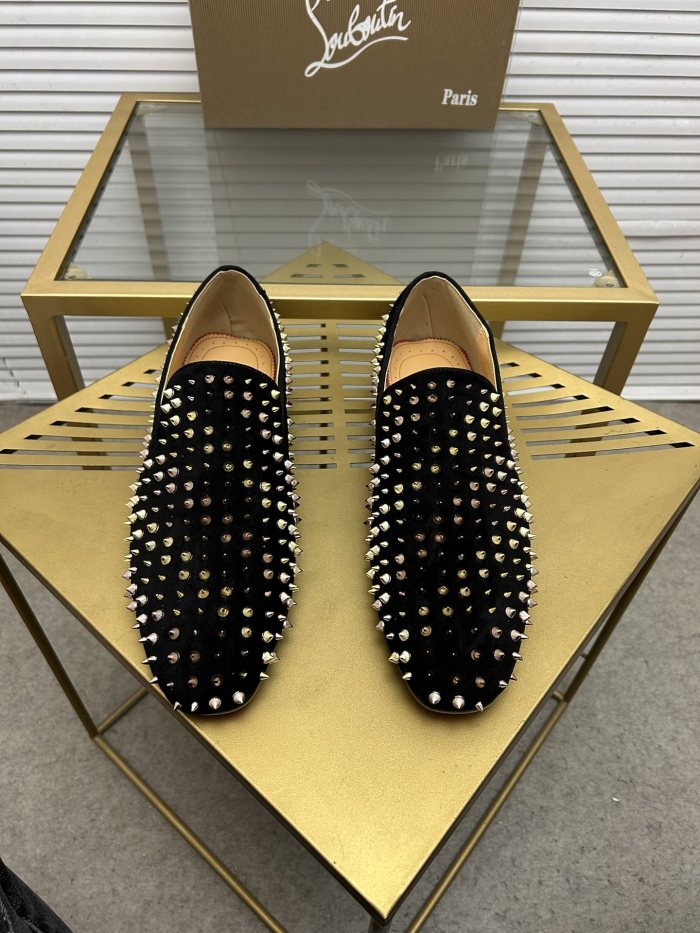 Christian Louboutin 055 Casual shoes HL003