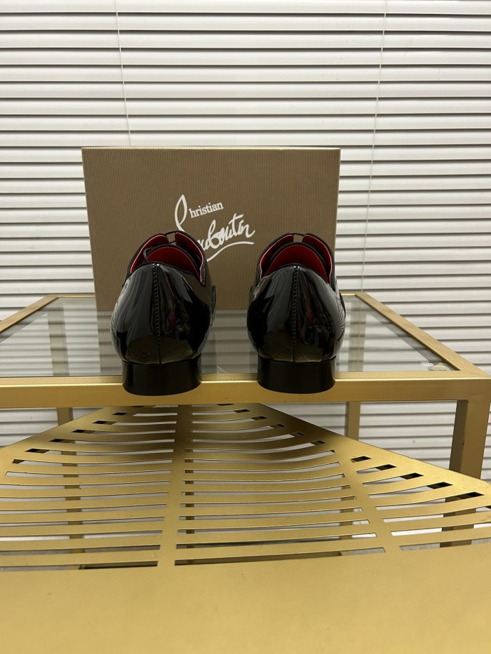 Christian Louboutin 045 Casual shoes HL003