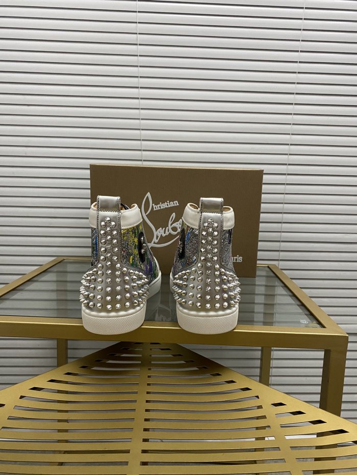 Christian Louboutin 021 Casual shoes HL003