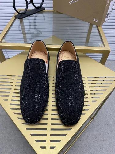 Christian Louboutin 043 Casual shoes HL003