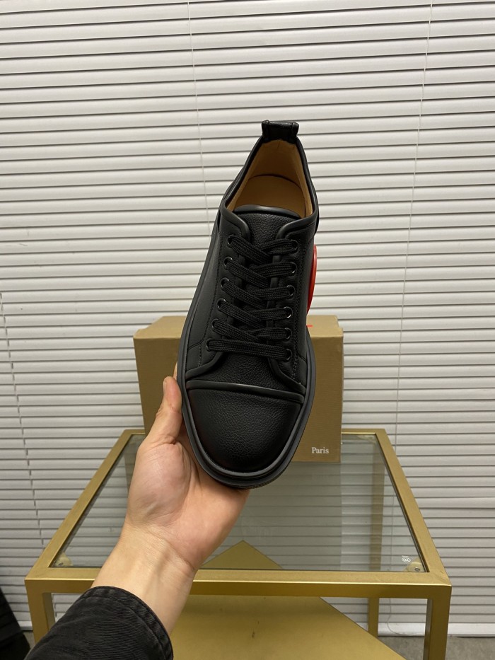 Christian Louboutin 009 Casual shoes HL003