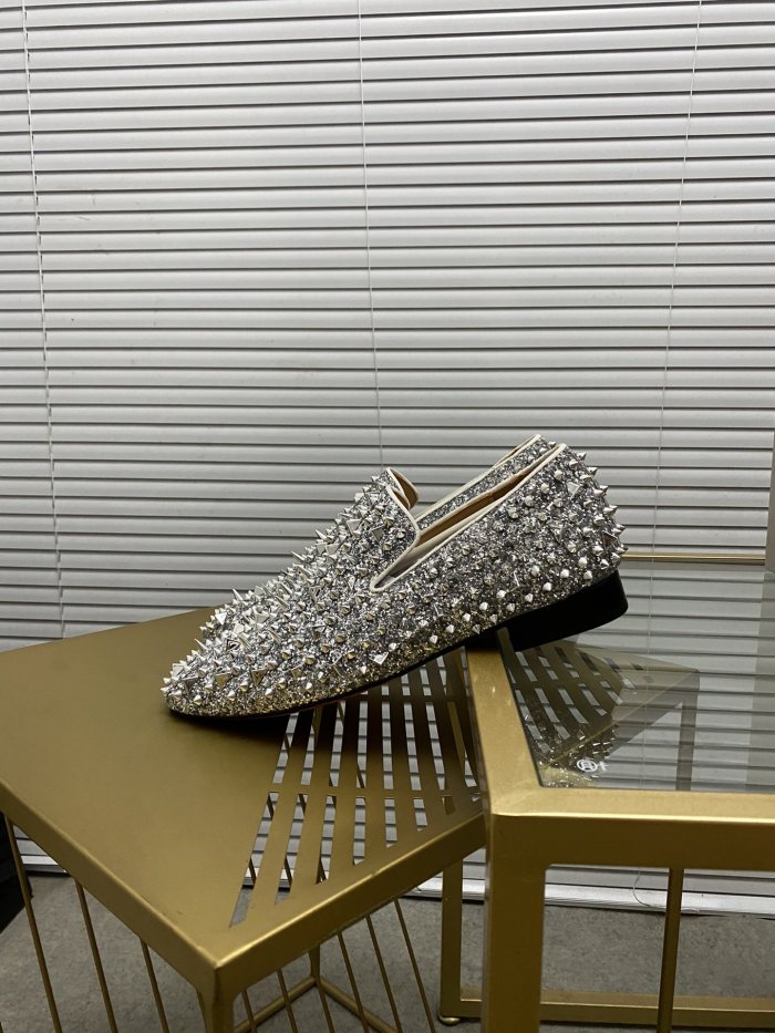 Christian Louboutin 015 Casual shoes HL003