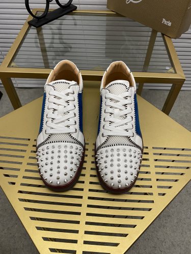 Christian Louboutin 025 Casual shoes HL003