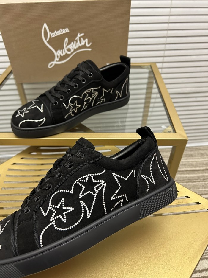 Christian Louboutin 029 Casual shoes HL003