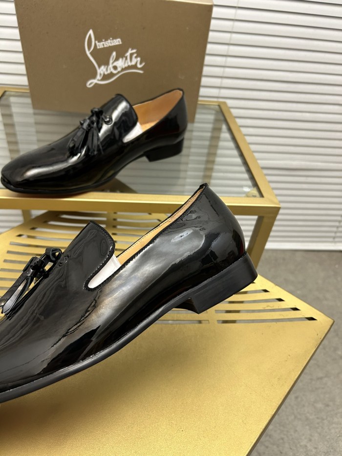 Christian Louboutin 058 Casual shoes HL003