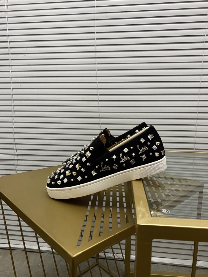 Christian Louboutin 023 Casual shoes HL003
