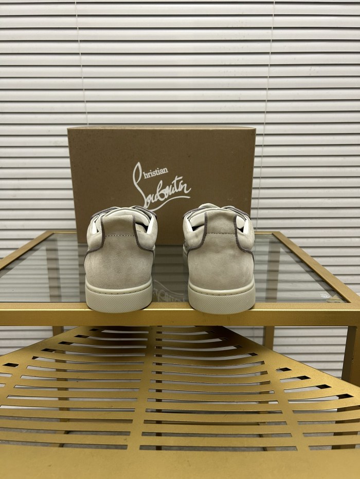 Christian Louboutin 008 Casual shoes HL003