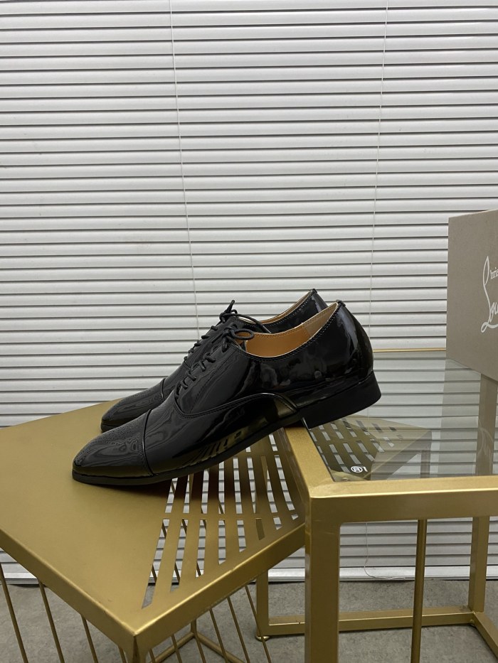 Christian Louboutin 050 Casual shoes HL003