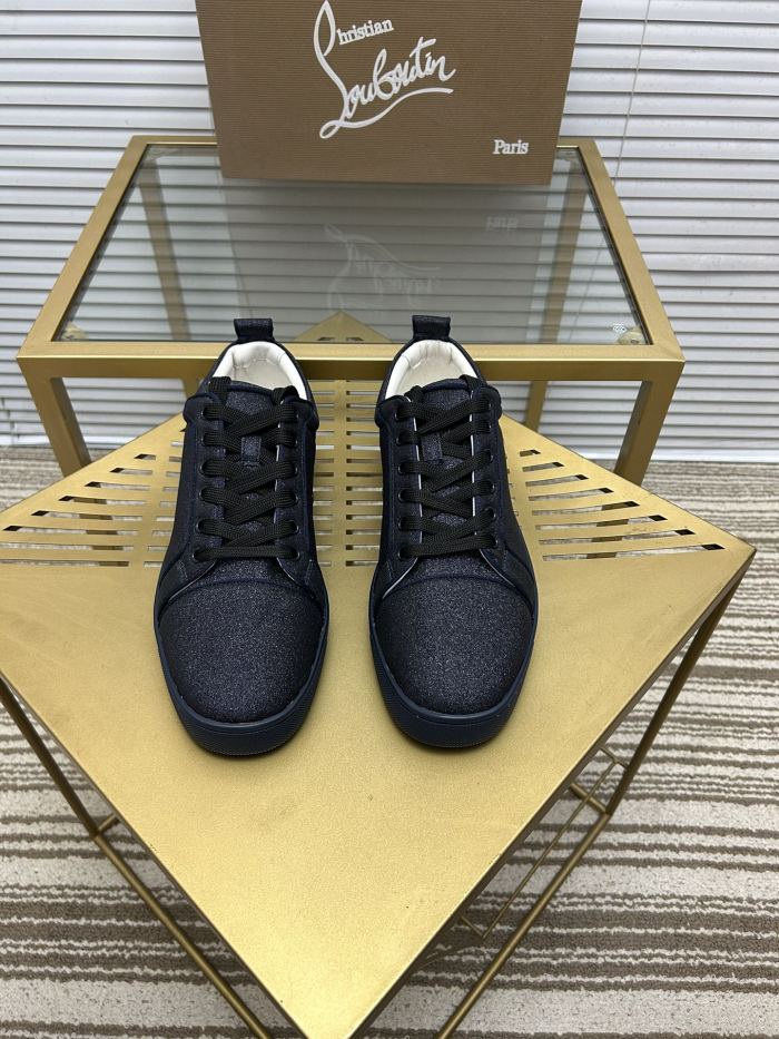 Christian Louboutin 032 Casual shoes HL003