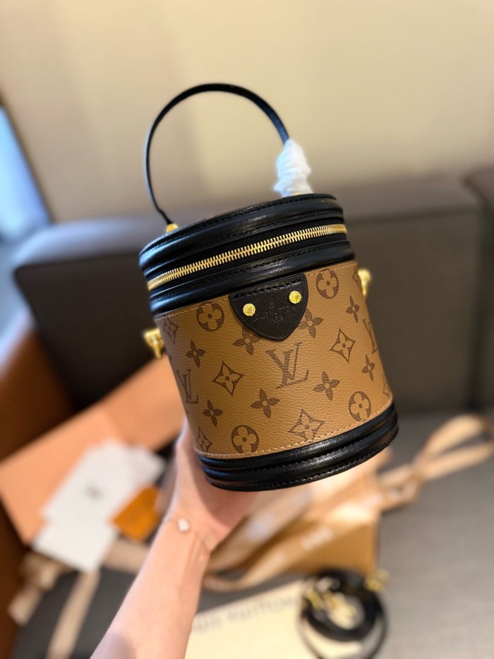 LV Cannes Bag 43986 LLS061 17cm