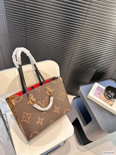 LV Onthego Tote 45321 LLS502 35cm