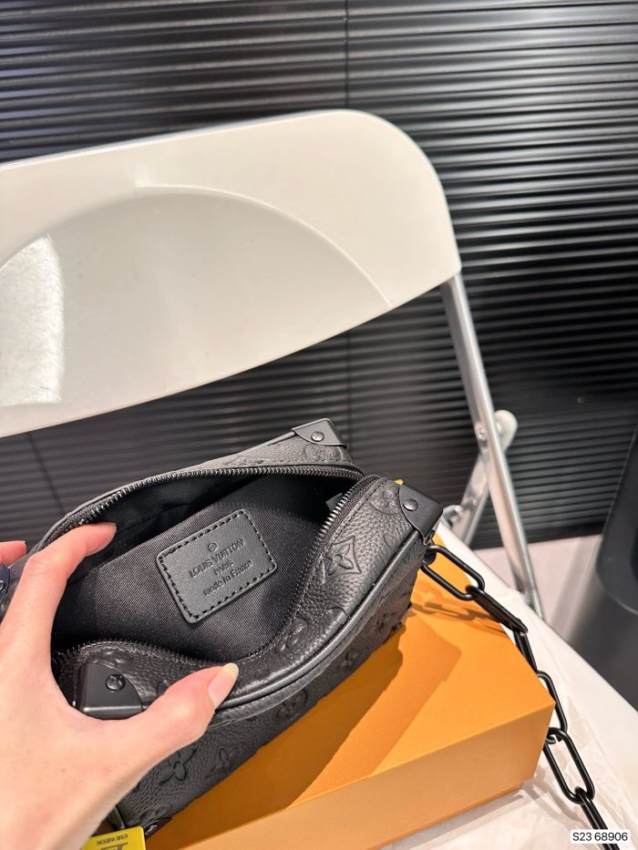 LV Soft Trunk Bag 68906 LLS081 18cm