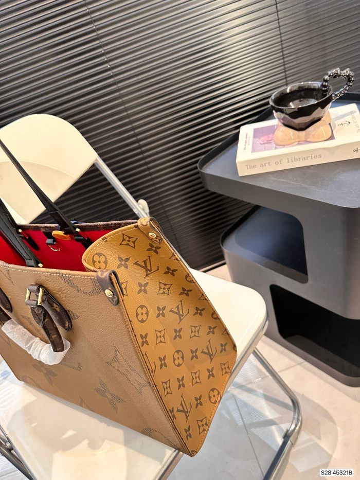 LV Onthego Tote 45321 LLS502 35cm