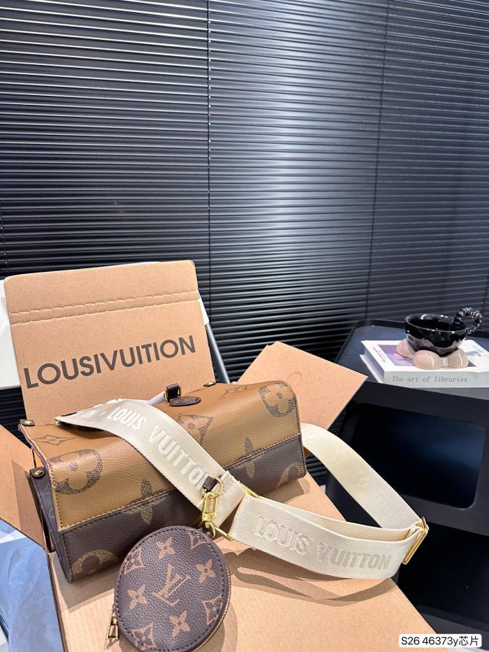 LV Onthego Tote 46373 LLS591 25cm