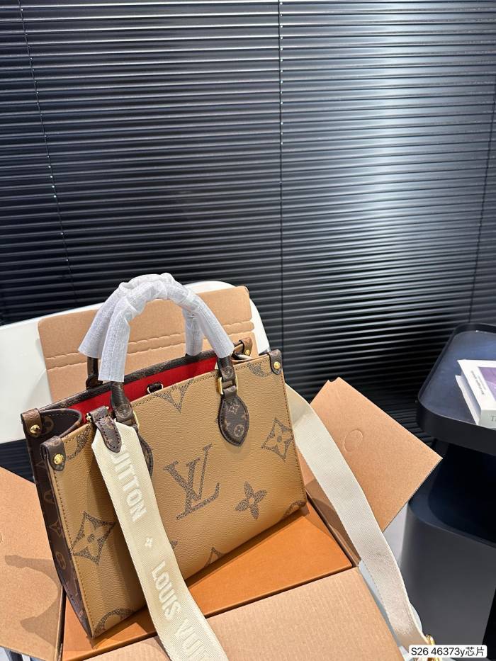 LV Onthego Tote 46373 LLS591 25cm