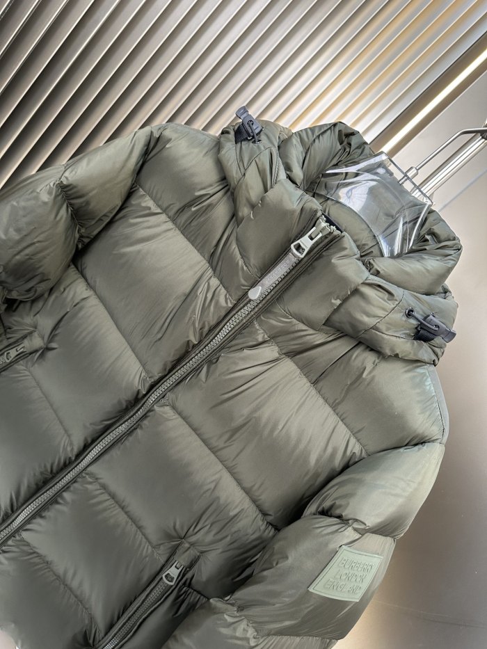 Burberry Down Jacket 002 M007