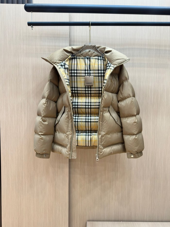 Burberry Down Jacket 001 M087