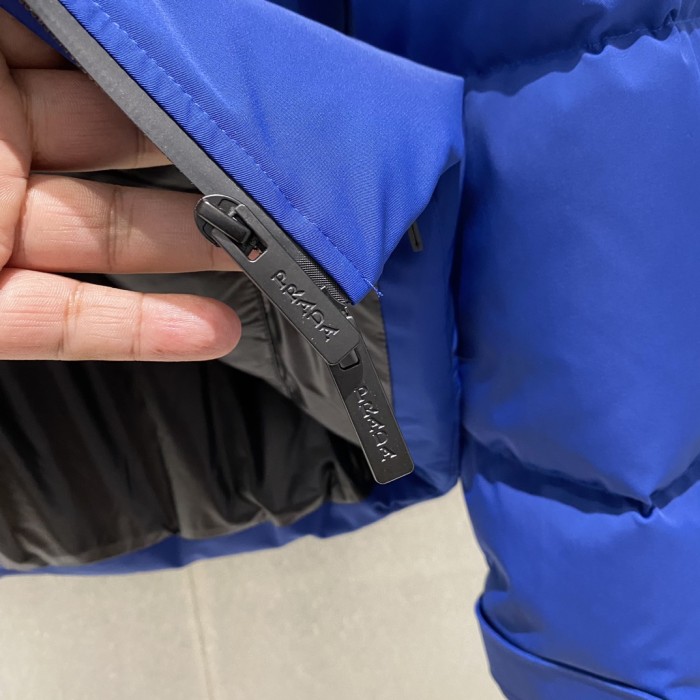 Prada Down Jacket 006 M087