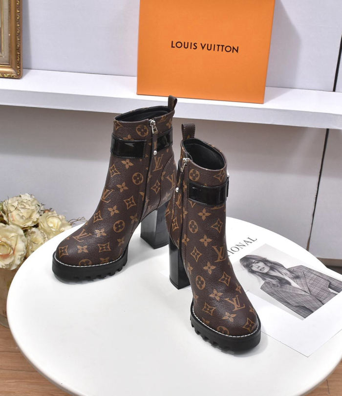 LV 011 boots HL003