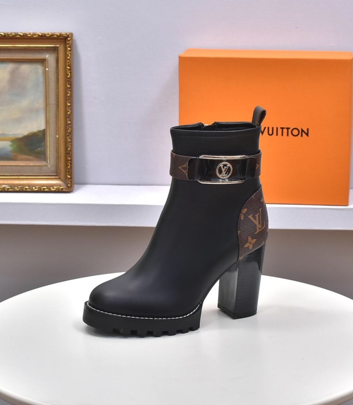 LV 011 boots HL003